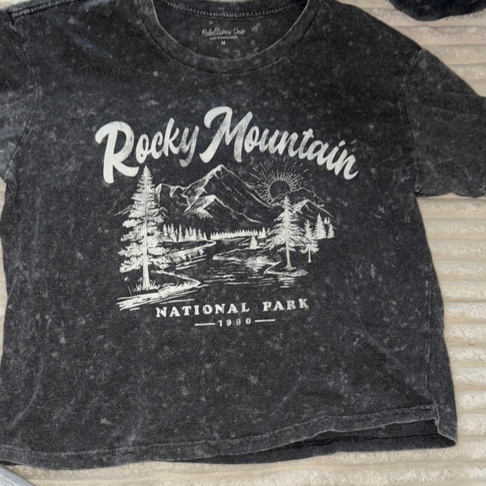 Fitted Black T-Shirt